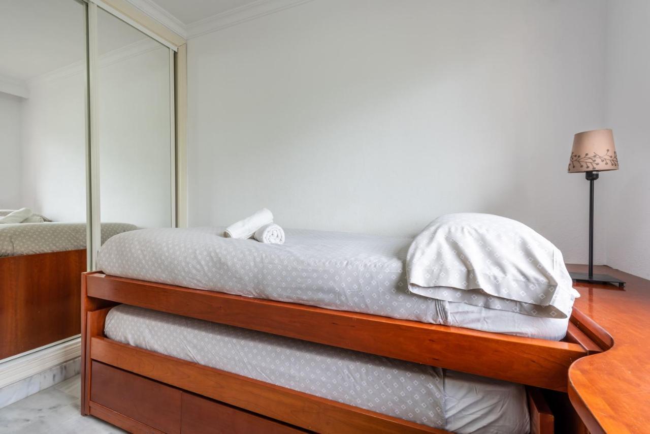 Apartemen Cerrar Por Favor *